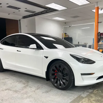 Clean Room Window tint installation